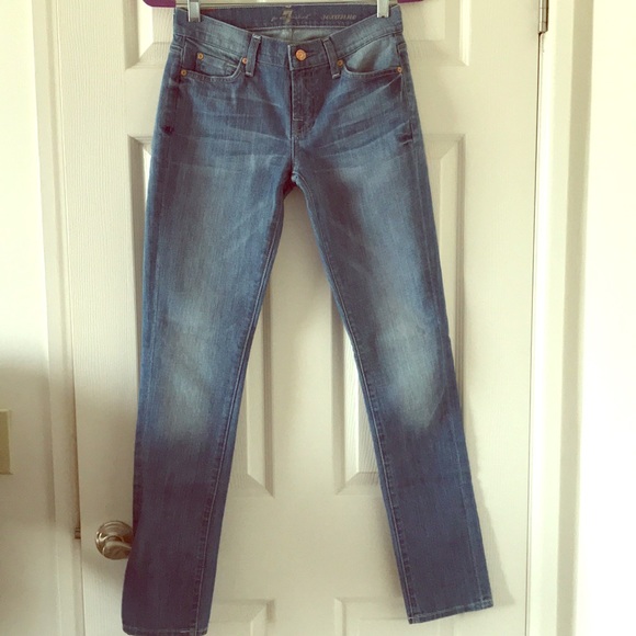 Roxanne Fit Jeans - Picture 1 of 3